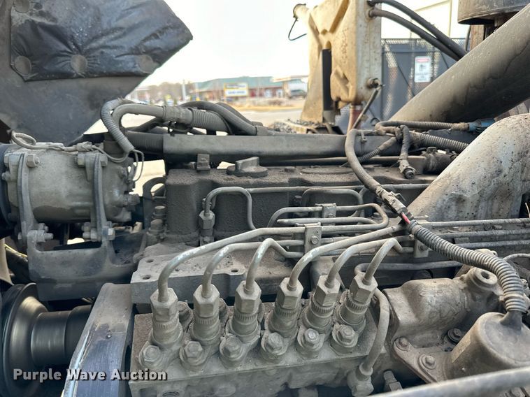 image for item DL7902 1995 Ford CF8000 oil distributor truck