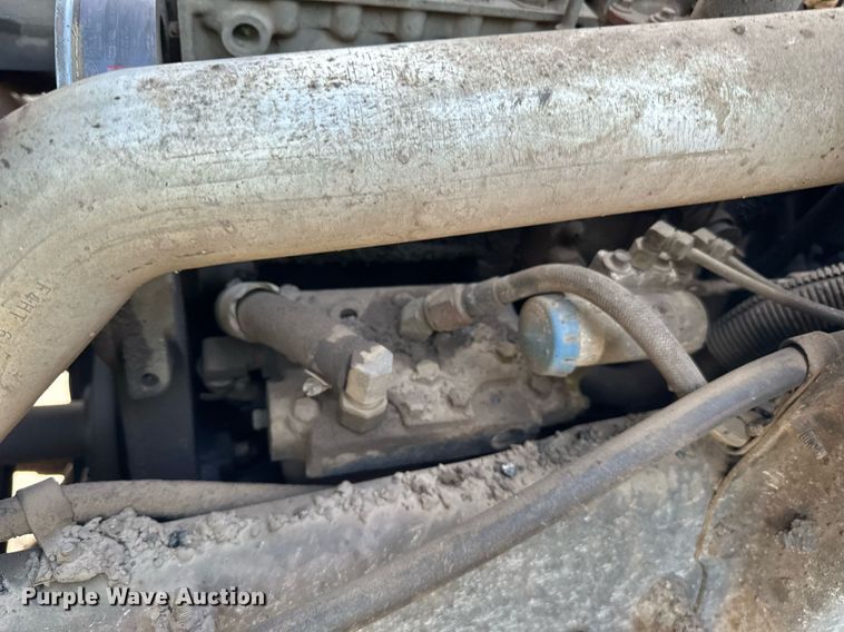 image for item DL7902 1995 Ford CF8000 oil distributor truck