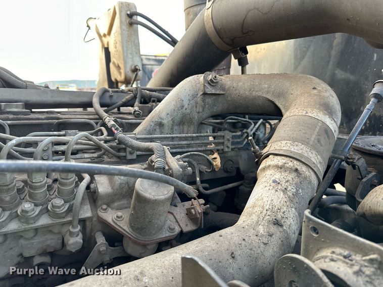 image for item DL7902 1995 Ford CF8000 oil distributor truck