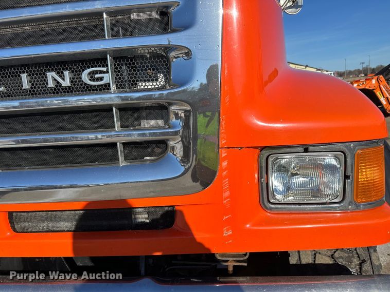 image for item DL7906 2004 Sterling LT9500 semi truck