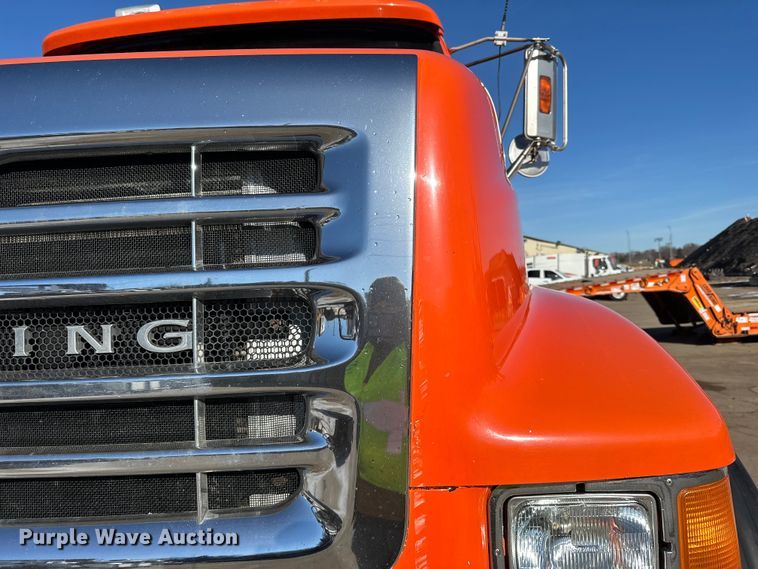 image for item DL7906 2004 Sterling LT9500 semi truck