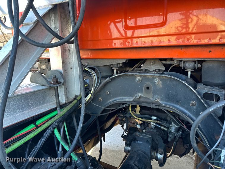 image for item DL7906 2004 Sterling LT9500 semi truck