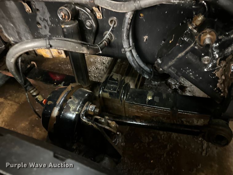 image for item DL7906 2004 Sterling LT9500 semi truck