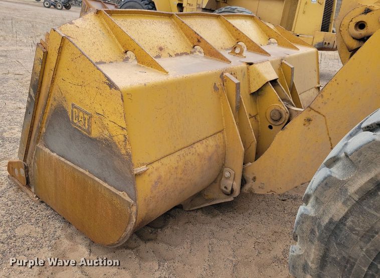 image for item DL7907 1995 Caterpillar 960F wheel loader