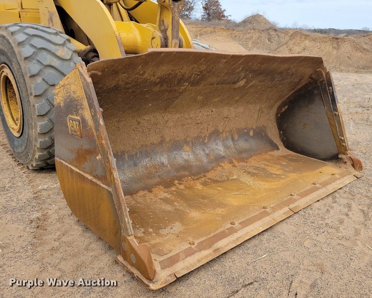 image for item DL7907 1995 Caterpillar 960F wheel loader