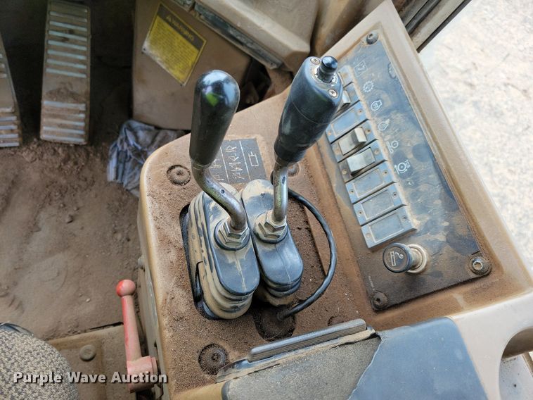 image for item DL7907 1995 Caterpillar 960F wheel loader