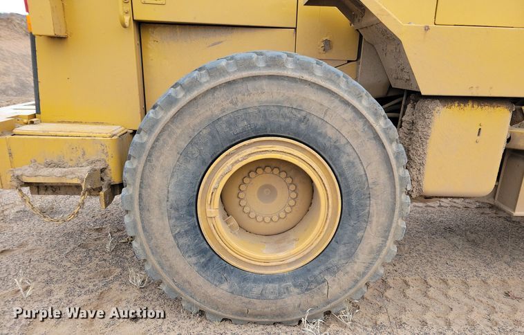 image for item DL7907 1995 Caterpillar 960F wheel loader