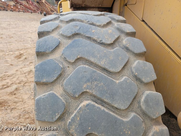 image for item DL7907 1995 Caterpillar 960F wheel loader