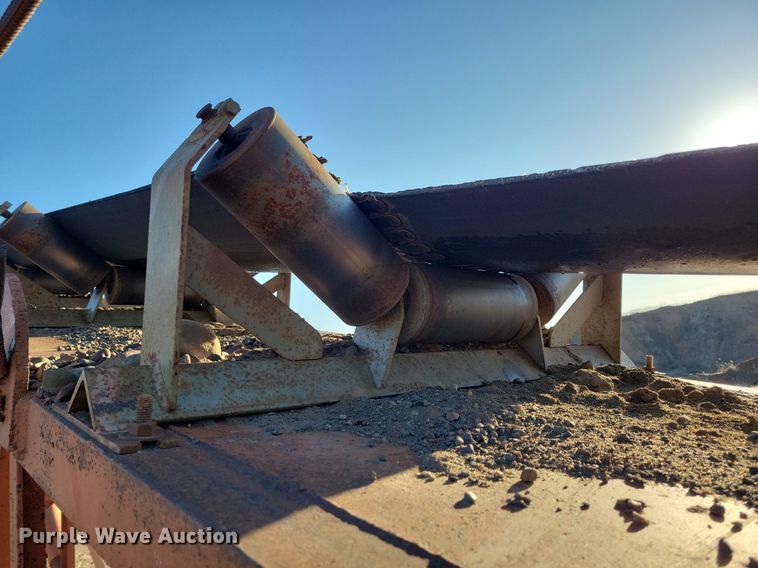 image for item DL7909 1969 Kustom Built conveyor