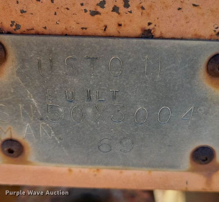 image for item DL7909 1969 Kustom Built conveyor