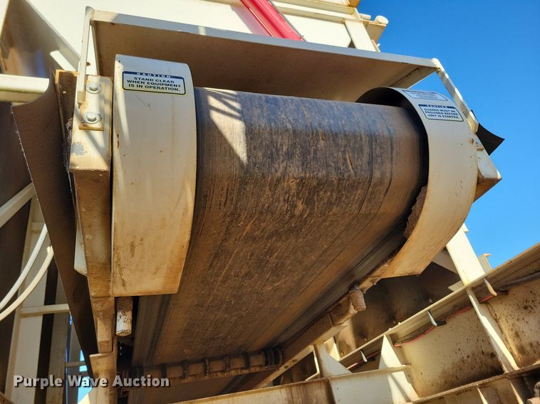 image for item DL7912 2016 Fabtec 3618SBF hopper feeder