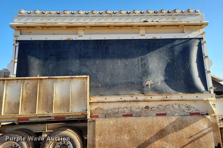 image for item DL7912 2016 Fabtec 3618SBF hopper feeder