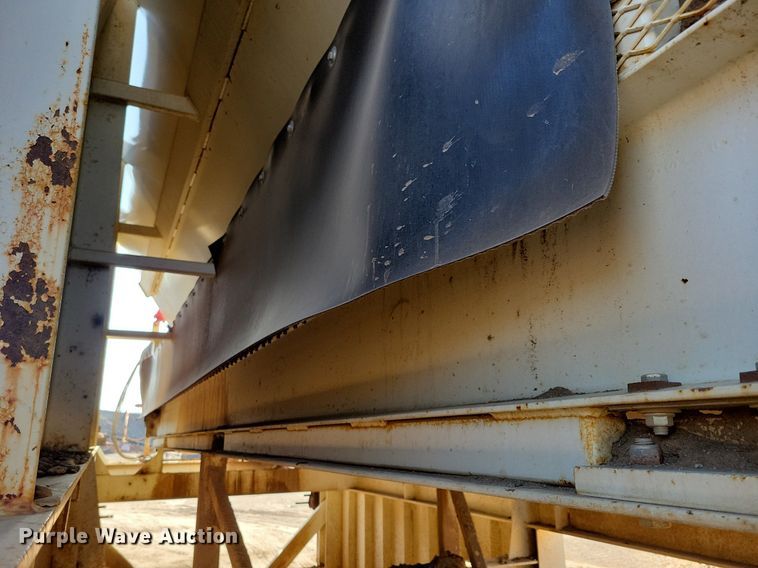 image for item DL7912 2016 Fabtec 3618SBF hopper feeder