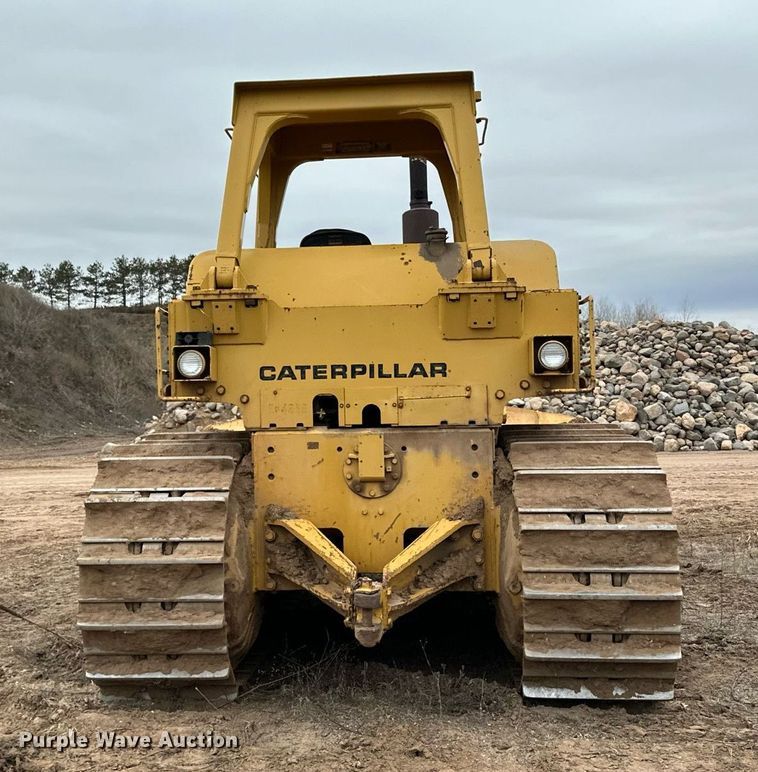 image for item DL7917 1976 Caterpillar D9H dozer