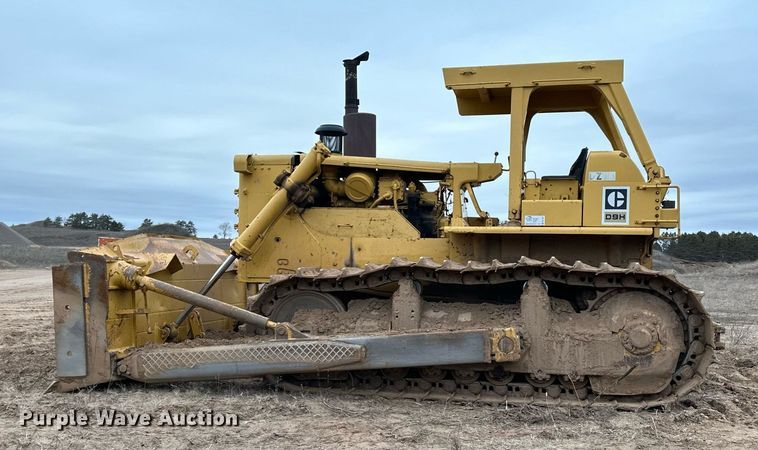 image for item DL7917 1976 Caterpillar D9H dozer