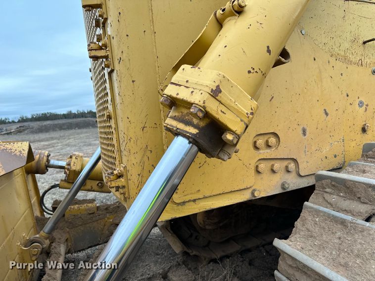 image for item DL7917 1976 Caterpillar D9H dozer