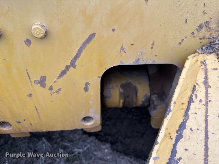 image for item DL7917 1976 Caterpillar D9H dozer