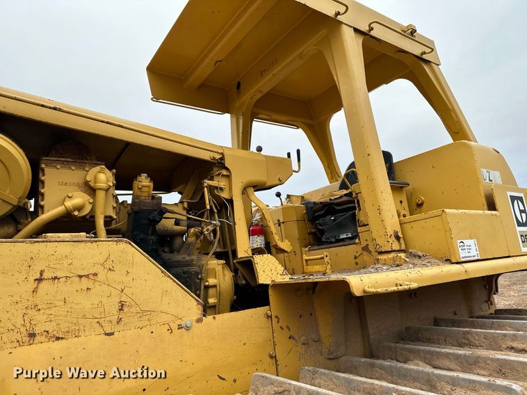 image for item DL7917 1976 Caterpillar D9H dozer