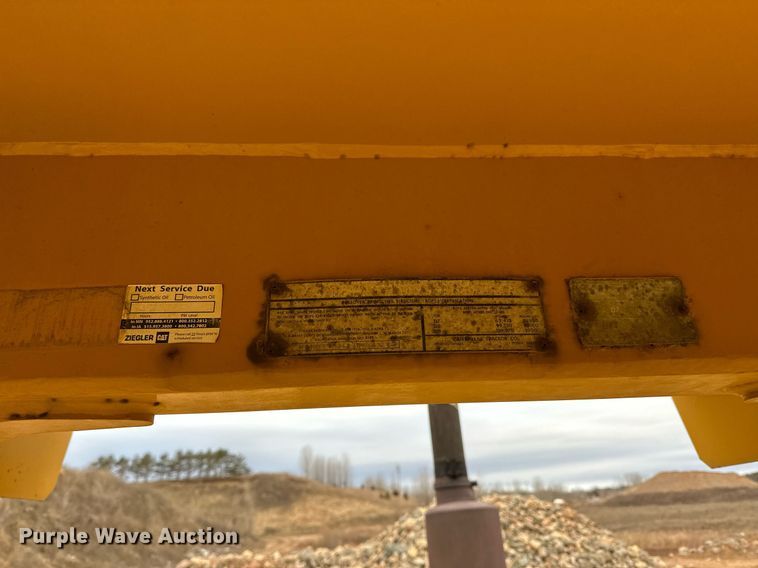 image for item DL7917 1976 Caterpillar D9H dozer