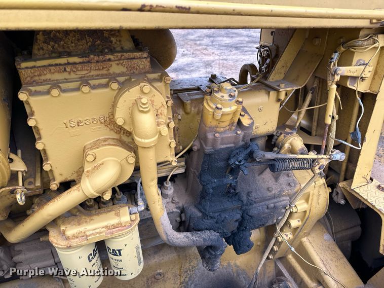 image for item DL7917 1976 Caterpillar D9H dozer