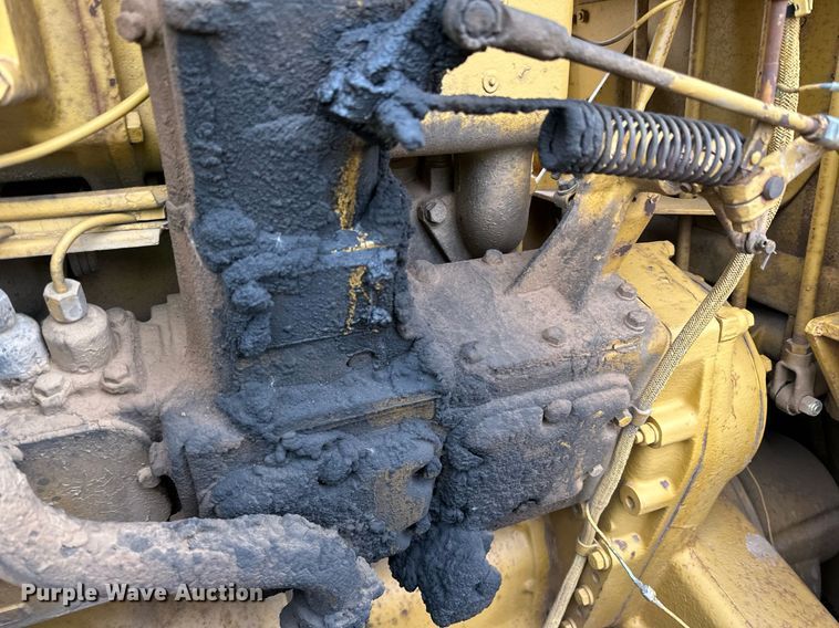 image for item DL7917 1976 Caterpillar D9H dozer