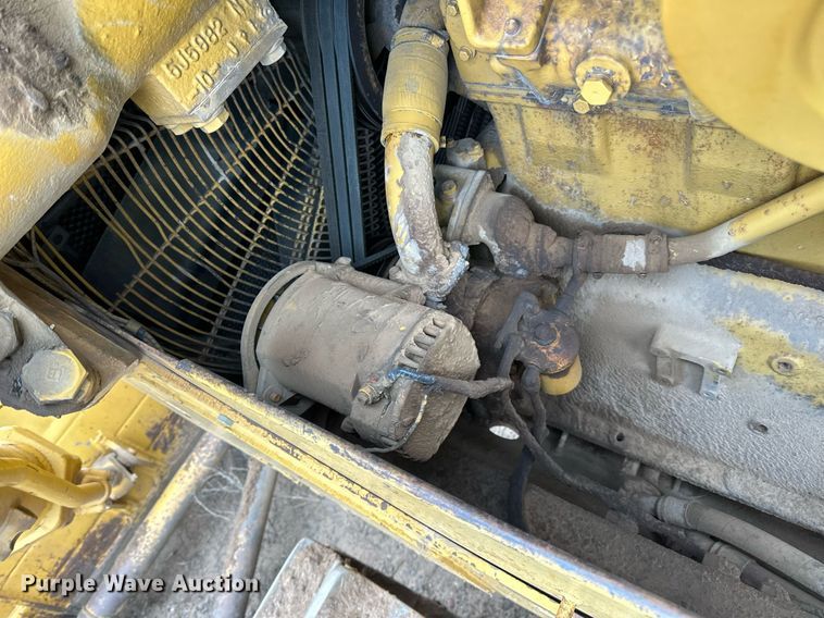 image for item DL7917 1976 Caterpillar D9H dozer