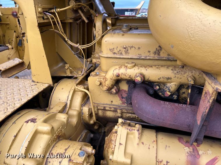 image for item DL7917 1976 Caterpillar D9H dozer