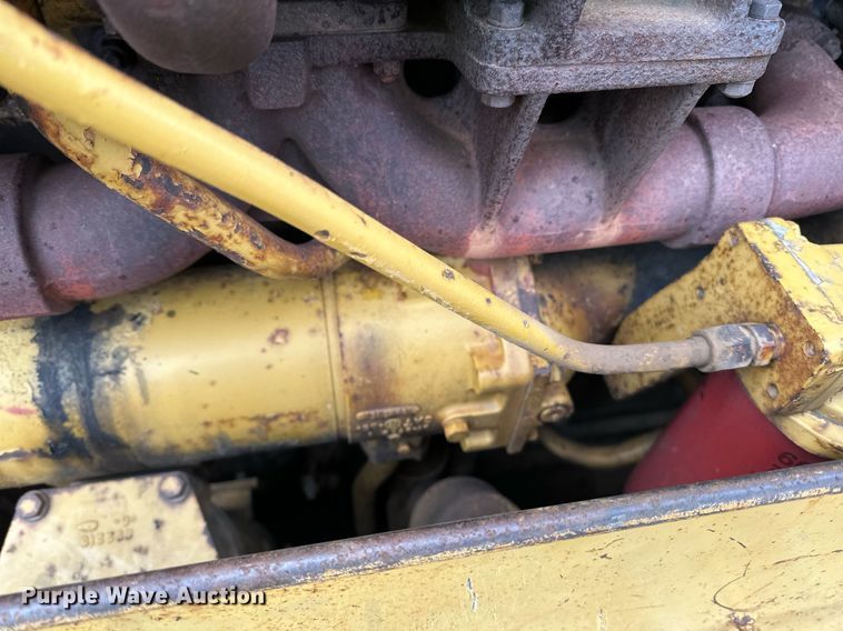 image for item DL7917 1976 Caterpillar D9H dozer