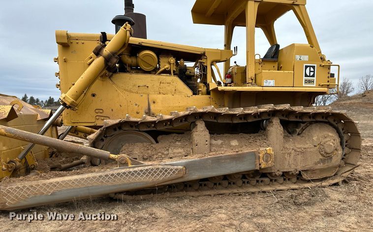 image for item DL7917 1976 Caterpillar D9H dozer
