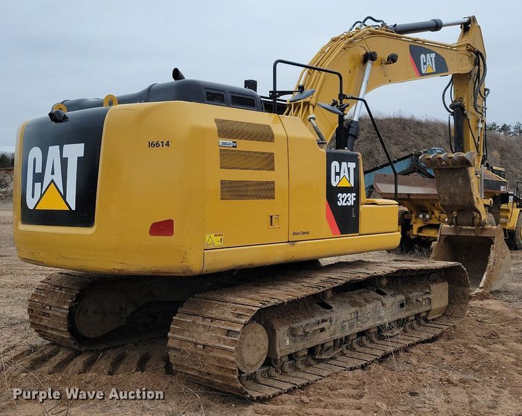 image for item DL7918 2017 Caterpillar 323FL excavator