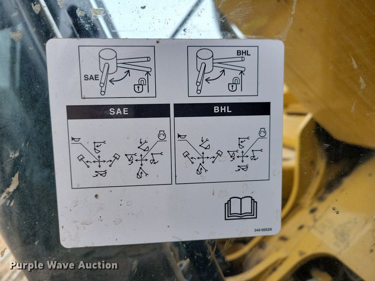 image for item DL7918 2017 Caterpillar 323FL excavator