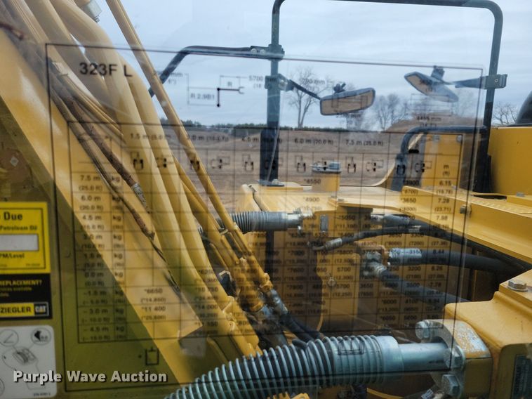image for item DL7918 2017 Caterpillar 323FL excavator