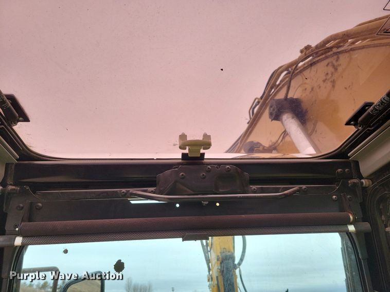 image for item DL7918 2017 Caterpillar 323FL excavator