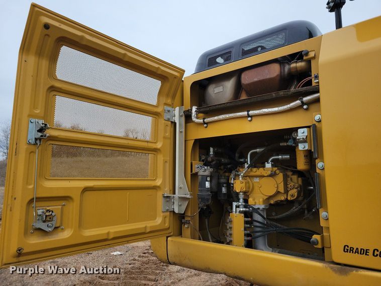 image for item DL7918 2017 Caterpillar 323FL excavator