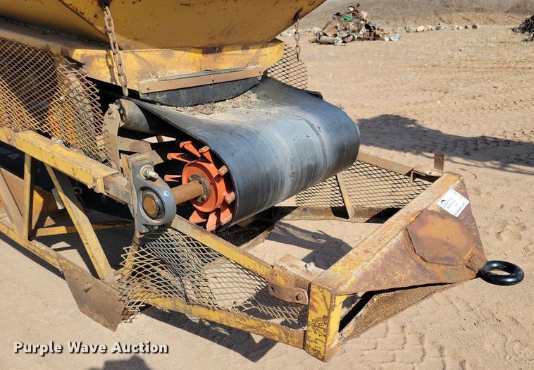 image for item DL7919 1998 Swift RM3680 conveyor