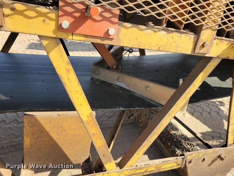 image for item DL7919 1998 Swift RM3680 conveyor