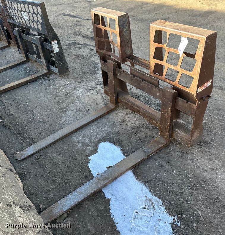 image for item DL7927 Stout 48