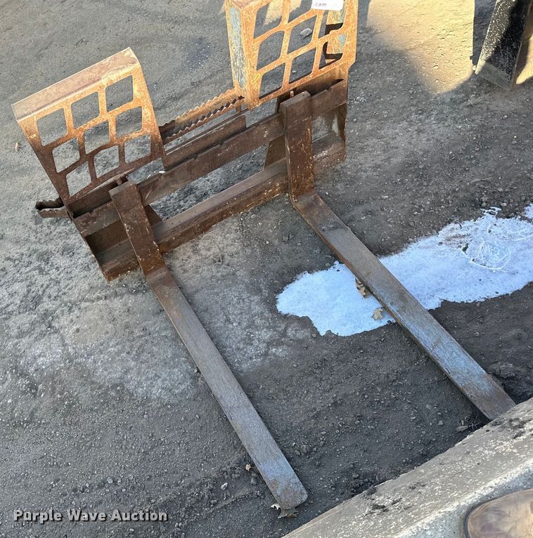 image for item DL7927 Stout 48