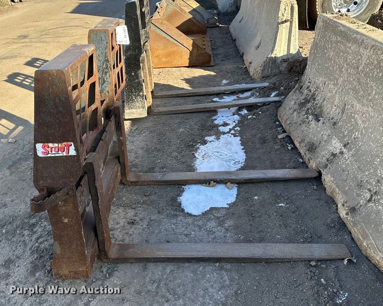 image for item DL7927 Stout 48