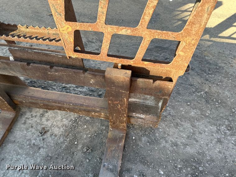 image for item DL7927 Stout 48