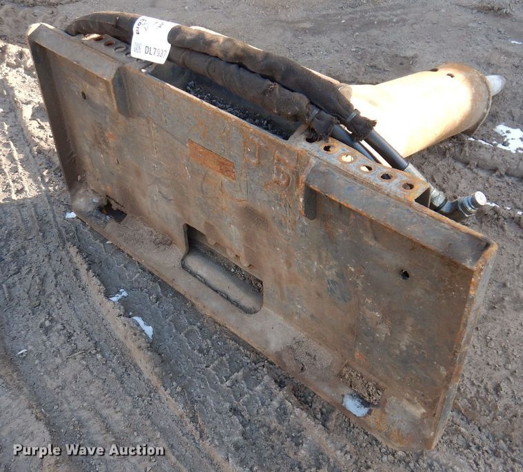 image for item DL7937 Bobcat HB980 9