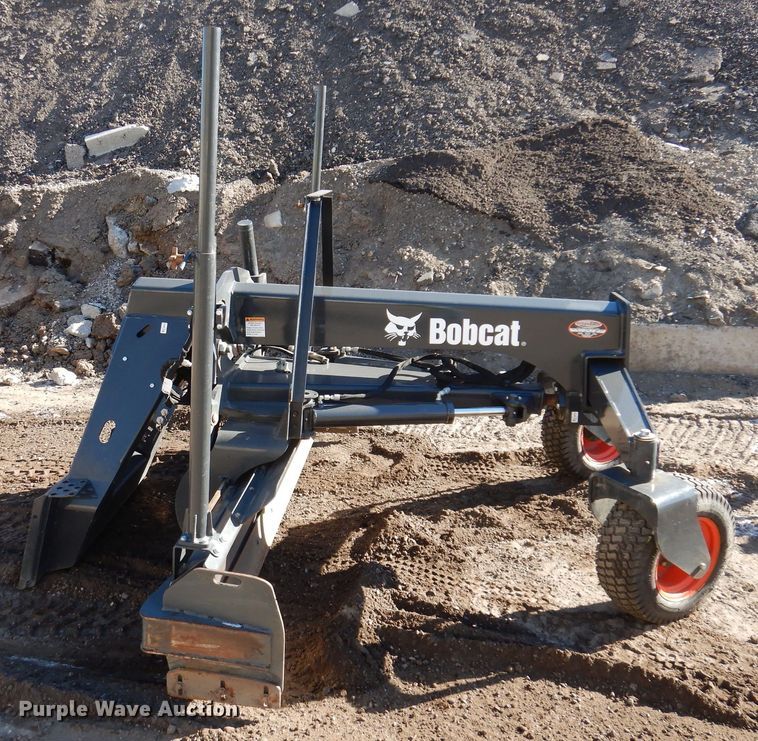 image for item DL7940 2020 Bobcat Grader 96 skid steer grader