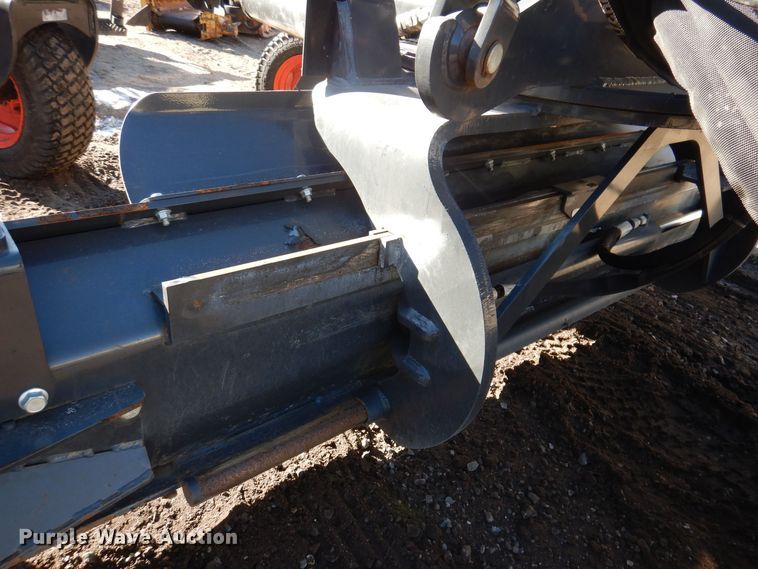 image for item DL7940 2020 Bobcat Grader 96 skid steer grader