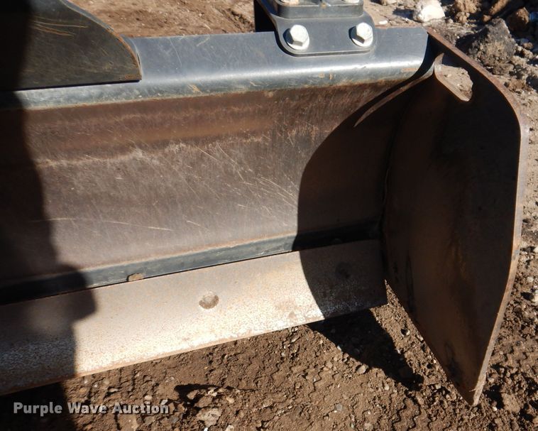 image for item DL7940 2020 Bobcat Grader 96 skid steer grader