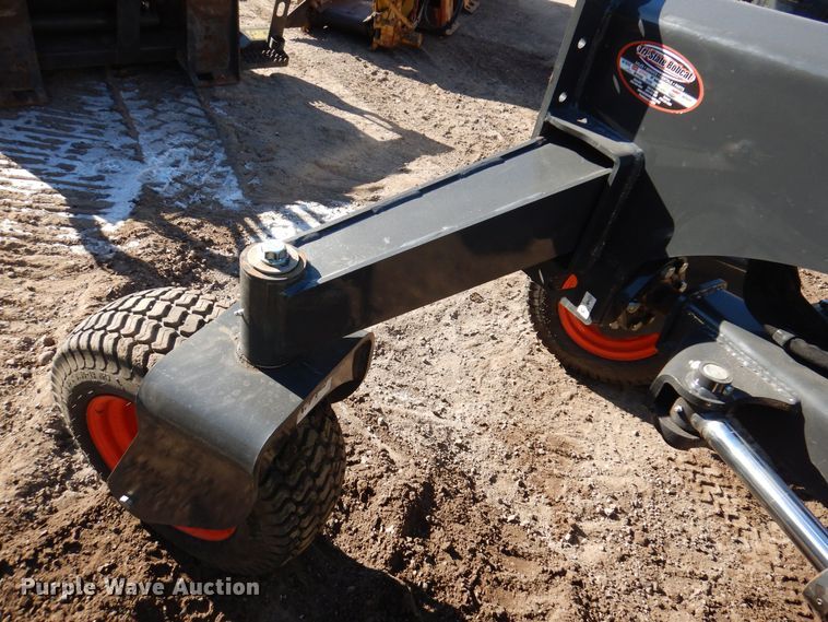 image for item DL7940 2020 Bobcat Grader 96 skid steer grader