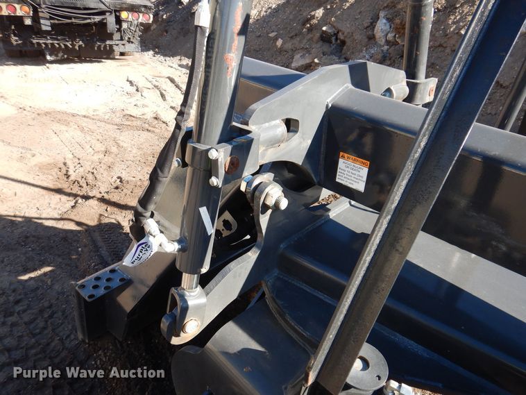 image for item DL7940 2020 Bobcat Grader 96 skid steer grader