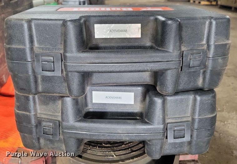 image for item DL7940 2020 Bobcat Grader 96 skid steer grader