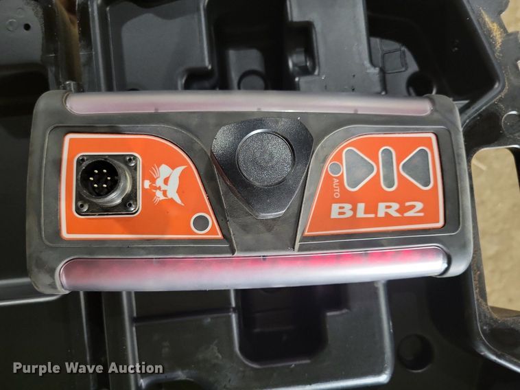 image for item DL7940 2020 Bobcat Grader 96 skid steer grader