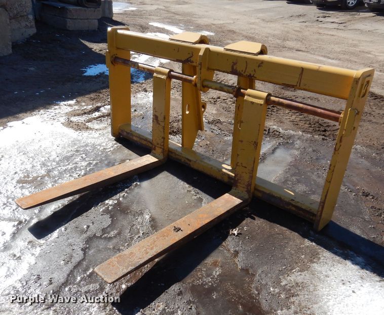 image for item DL7941 Balderson BF936Q wheel loader forks