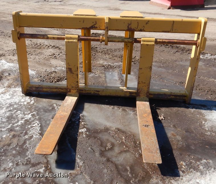 image for item DL7941 Balderson BF936Q wheel loader forks